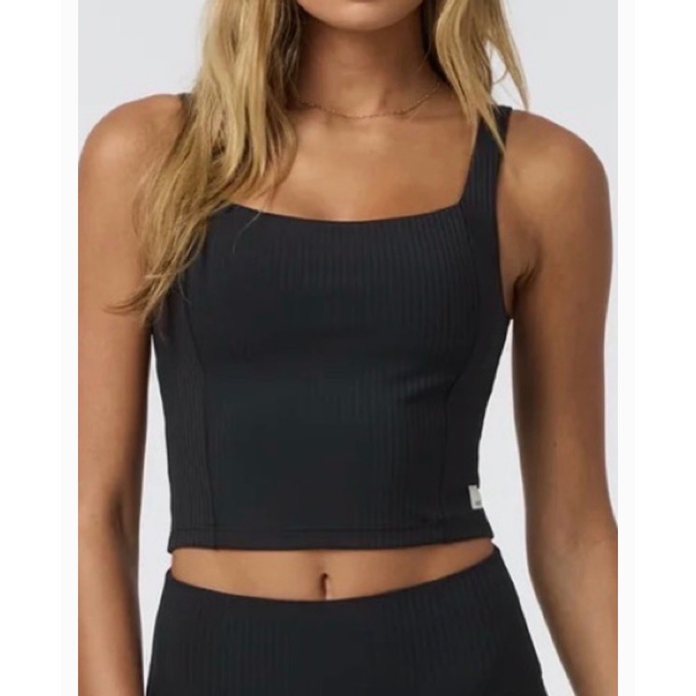 Vuori Inversion Rib Support Tank Black Pristine Condition
